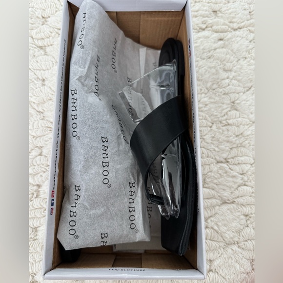 NIB | Women’s square toe sandals - Picture 3 of 5